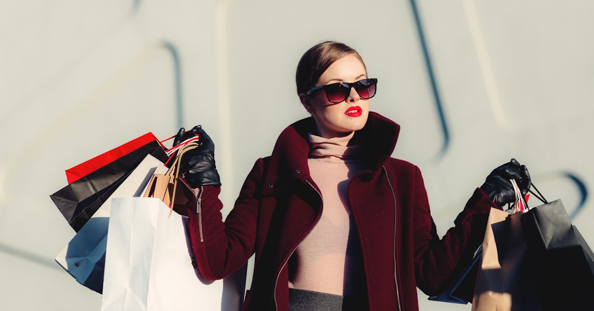 Virtual Try-On: The Future of Online Fashion Shopping